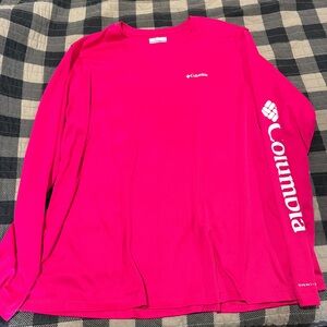 Columbia Vibrant Pink Crew Neck Shirt